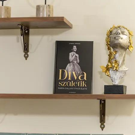 Phos Nest Appartement