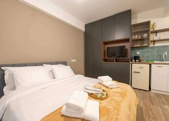 Phos Nest Appartement *